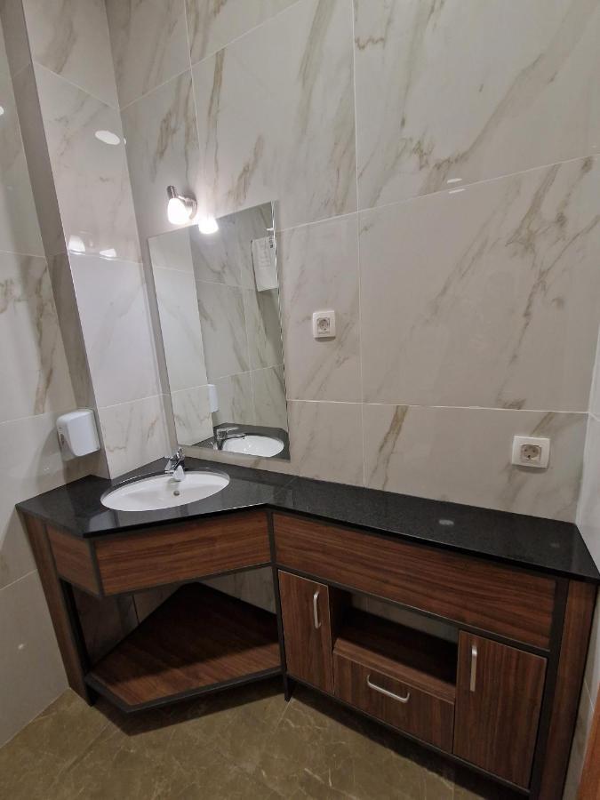 Motel Celebic Mitrovici  Εξωτερικό φωτογραφία