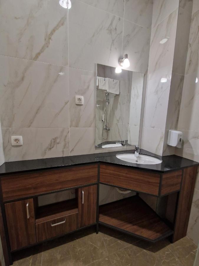 Motel Celebic Mitrovici  Εξωτερικό φωτογραφία