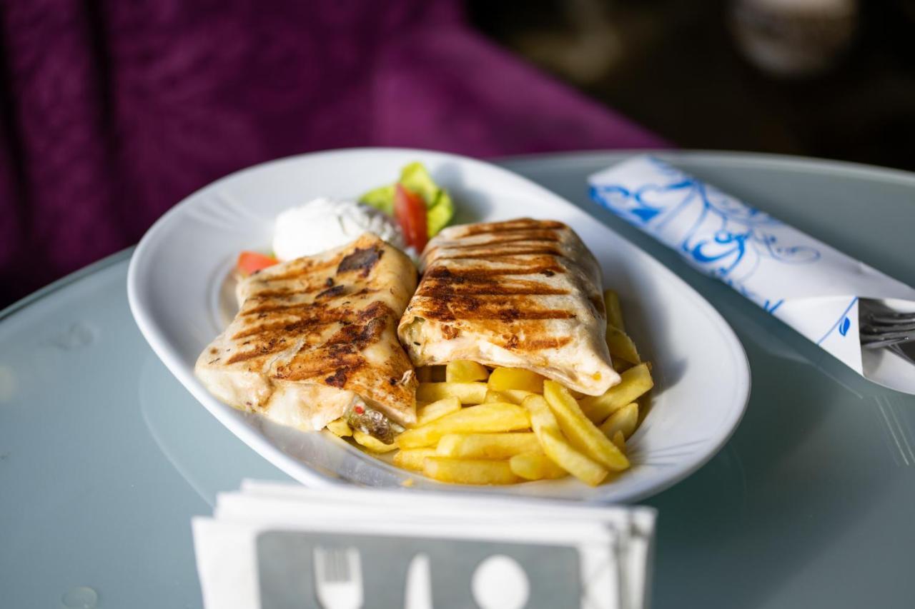 Motel Celebic Mitrovici  Εξωτερικό φωτογραφία